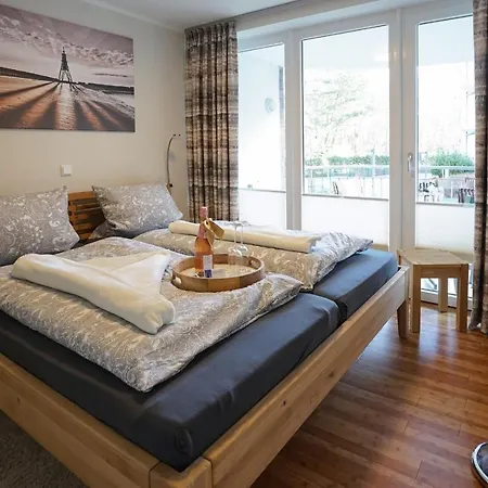 Residenz Hohe Lith Nr 8 *